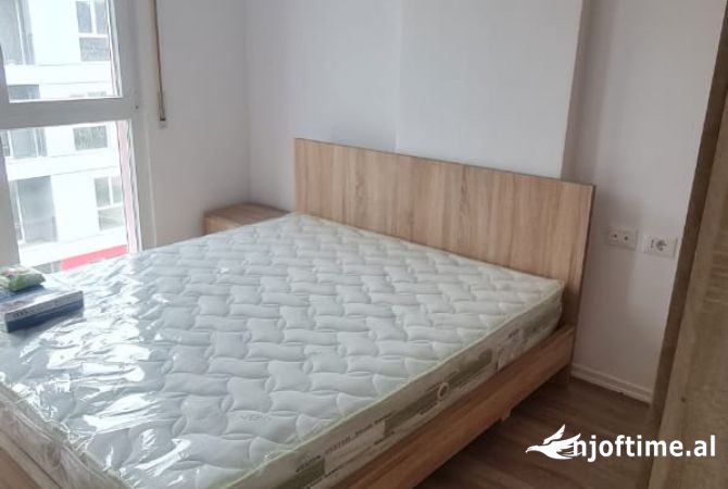 Shtepi me qera Apartament ne Tirane, 1+1, Mobilimi E mobiluar, Pagesa 320  Euro.