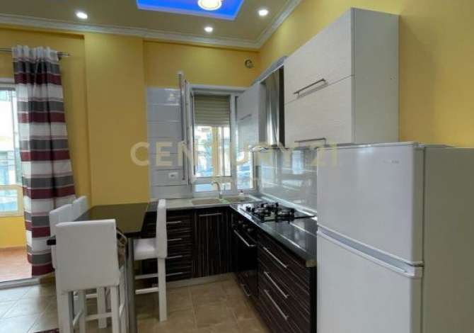 Shtepi me qera 2+1 ne Tirane - 550 Euro