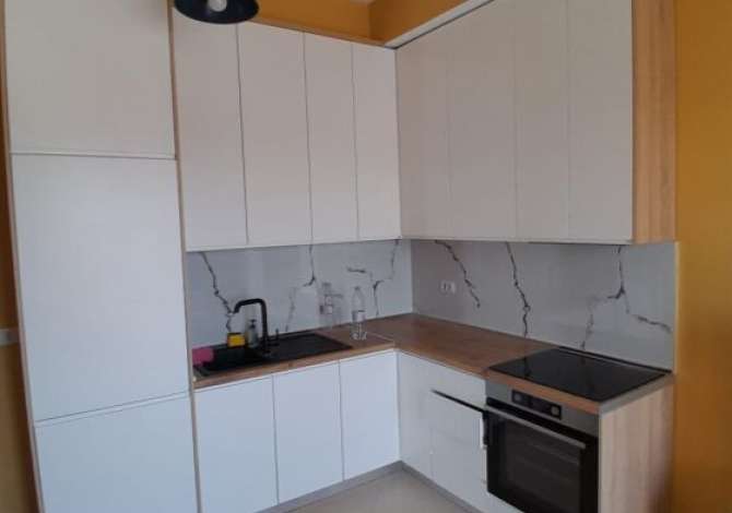 Shtepi me qera 2+1 ne Tirane - 550 Euro