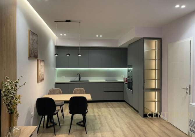 Shtepi me qera 2+1 ne Tirane - 1,500 Euro