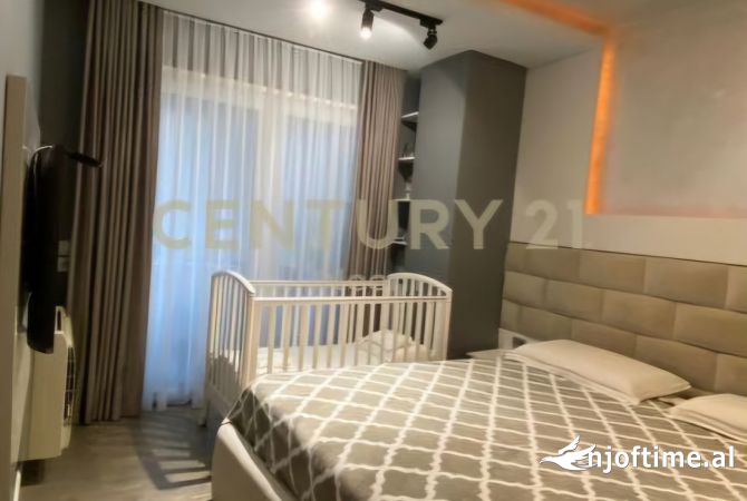 Shtepi ne shitje 2+1 ne Tirane - 240,000 Euro