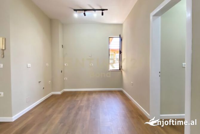 Shtepi ne shitje 2+1 ne Tirane - 185,000 Euro