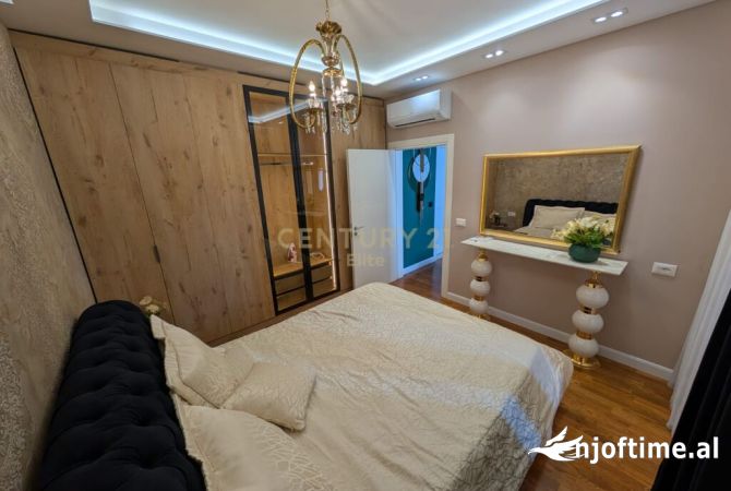 Shtepi me qera Apartament ne Tirane, 1+1, Mobilimi E mobiluar, Pagesa 750  Euro.