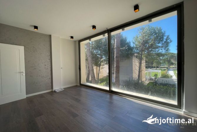 Shtepi ne shitje 3+1 ne Durres - 700,000 Euro