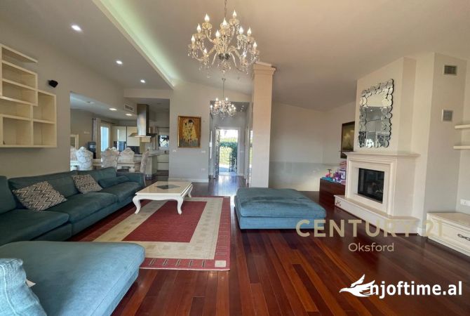 Shtepi me qera 3+1 ne Tirane - 3,150 Euro