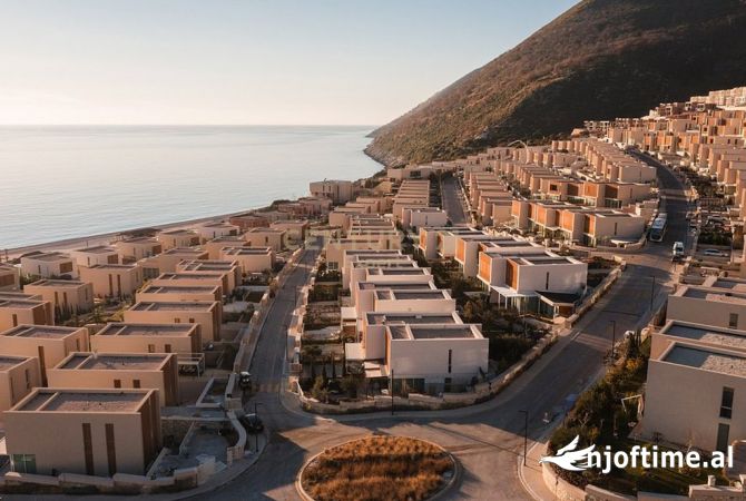 Shtepi ne shitje 3+1 ne Himare - 2,500,000 Euro