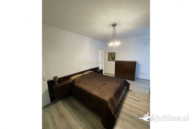 Shtepi me qera 2+1 ne Tirane - 1,500 Euro