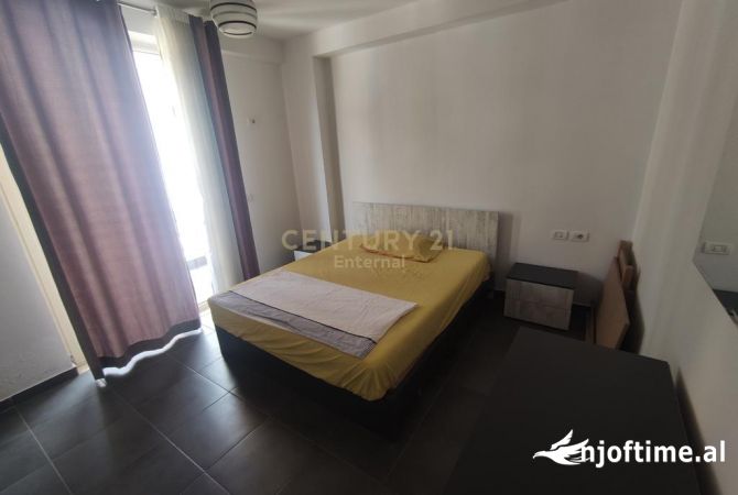 Shtepi me qera 2+1 ne Tirane - 400 Euro