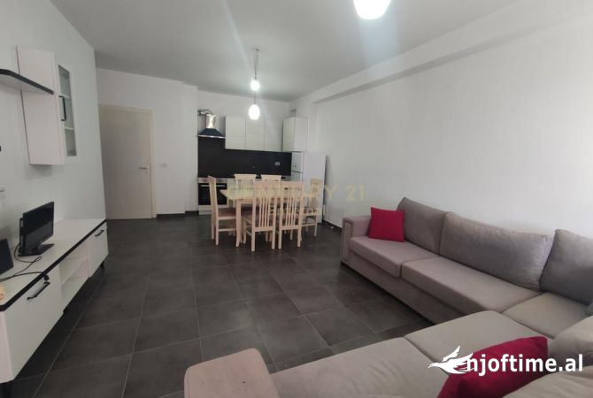 Casa in affitto 2+1 a Tirana - 400 Euro
