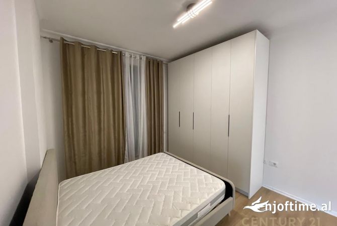 Shtepi me qera 3+1 ne Tirane - 800 Euro