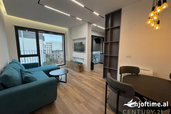 Shtepi me qera 2+1 ne Tirane - 750 Euro