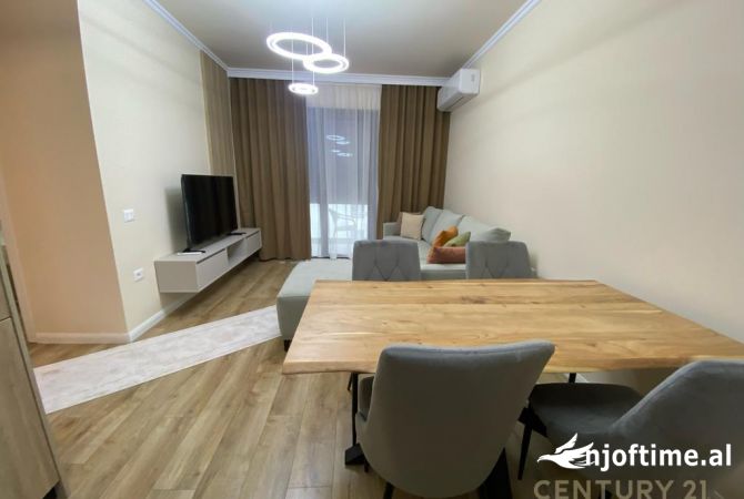 Shtepi me qera 1+1 ne Tirane - 1,000 Euro