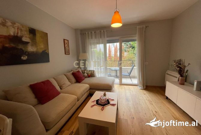 Shtepi me qera Garsoniere ne Tirane - 750 Euro