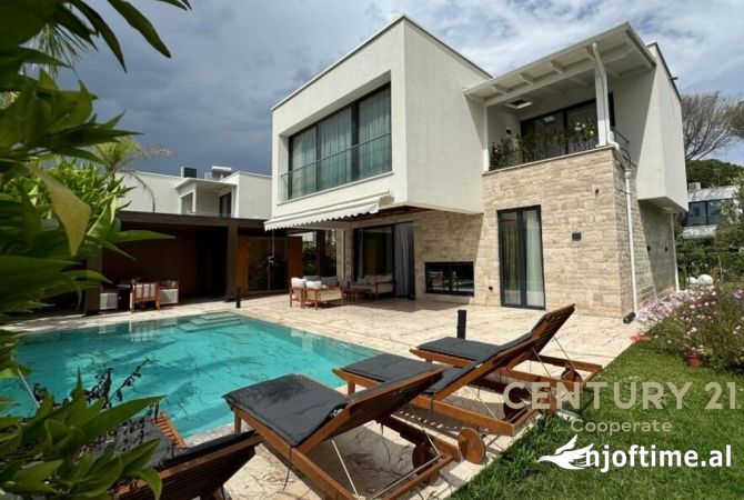 Shtepi ne shitje 4+1 ne Durres - 1,300,000 Euro