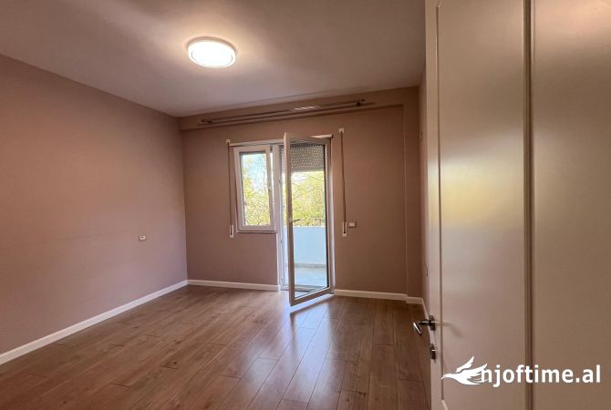 Shtepi me qera 1+1 ne Tirane - 400 Euro