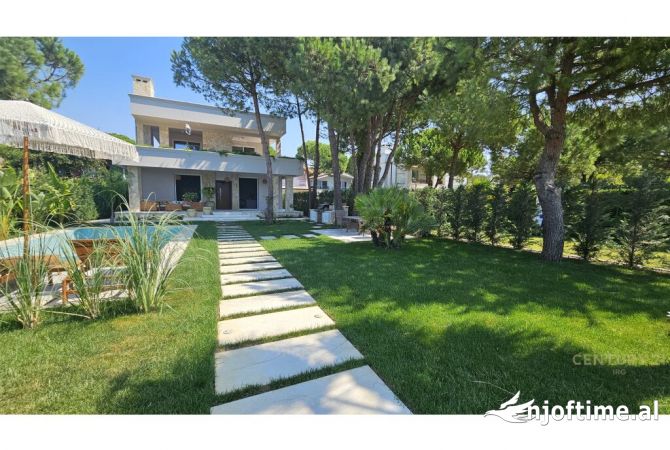 Shtepi ne shitje 7+1 ne Durres - 2,600,000 Euro
