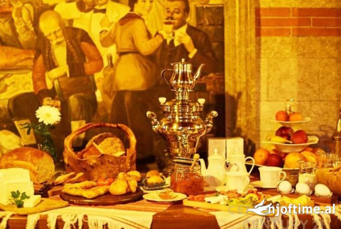 Business Property in Sale 5+1 in Tirana - 2,800,000 Euro