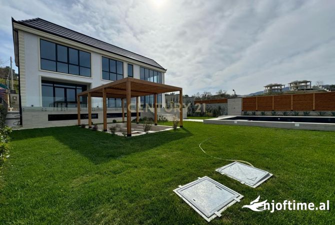 Shtepi ne shitje 6+1 ne Tirane - 1,900,000 Euro