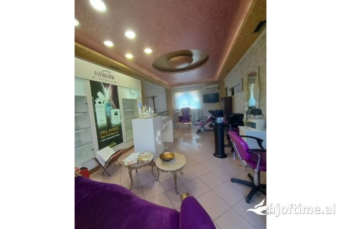 Ambient biznesi me qera 1+1 ne Tirane - 1,300 Euro