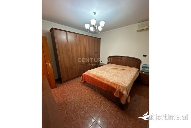 Casa in affitto 2+1 a Tirana - 45,000 Leke