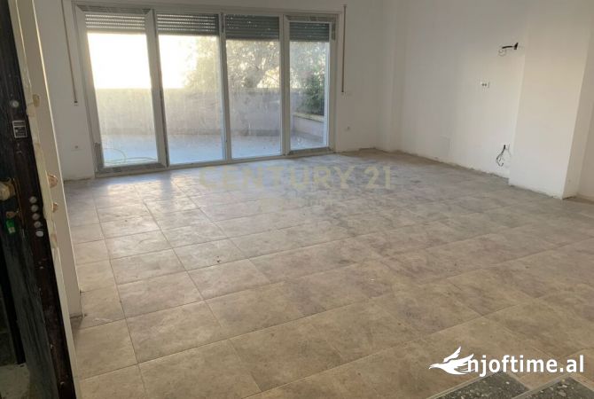 Casa in vendita 2+1 a Tirana - 250,000 Euro