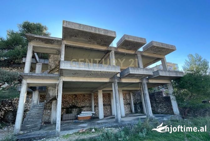Shtepi ne shitje 5+1 ne Sarande - 140,000 Euro