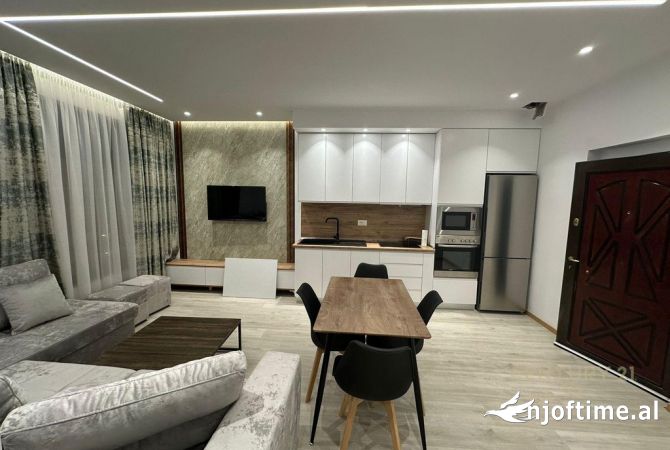 Shtepi me qera 1+1 ne Tirane - 600 Euro