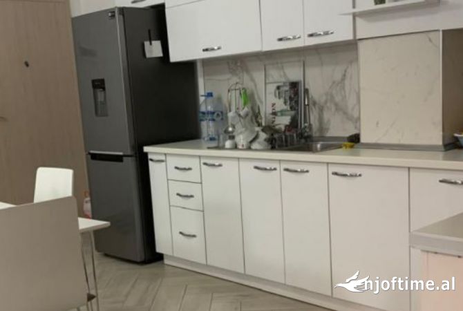 Shtepi me qera 2+1 ne Tirane - 500 Euro