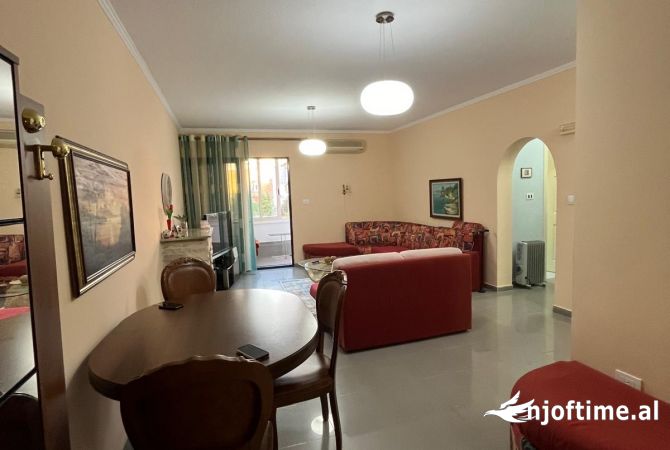 Casa in affitto 2+1 a Tirana - 700 Euro