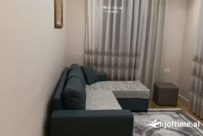 Shtepi me qera 1+1 ne Tirane - 400 Euro