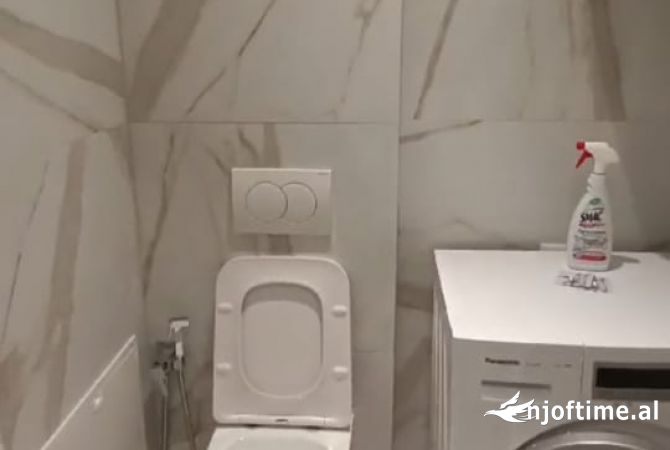 Shtepi me qera Apartament ne Tirane, 1+1, Mobilimi E mobiluar, Pagesa 400  Euro.