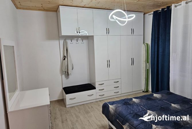 Shtepi me qera Apartament ne Tirane, 1+1, Mobilimi E mobiluar, Pagesa 500  Euro.