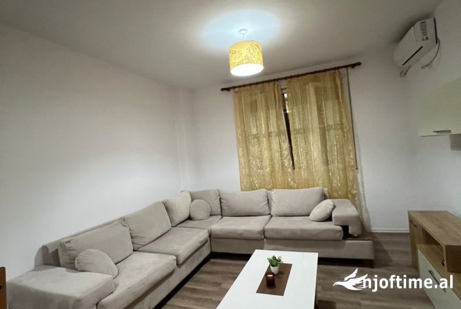 Shtepi ne shitje 1+1 ne Tirane - 105,000 Euro