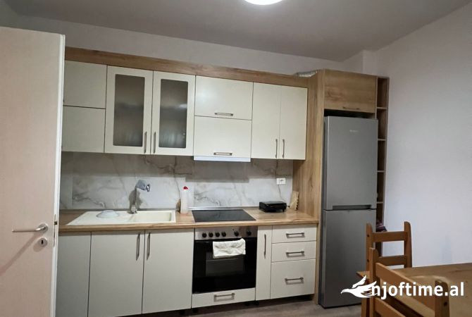 Shtepi ne shitje 1+1 ne Tirane - 105,000 Euro