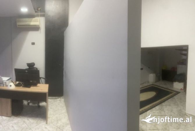 Ambient biznesi me qera 1+1 ne Tirane - 300 Euro