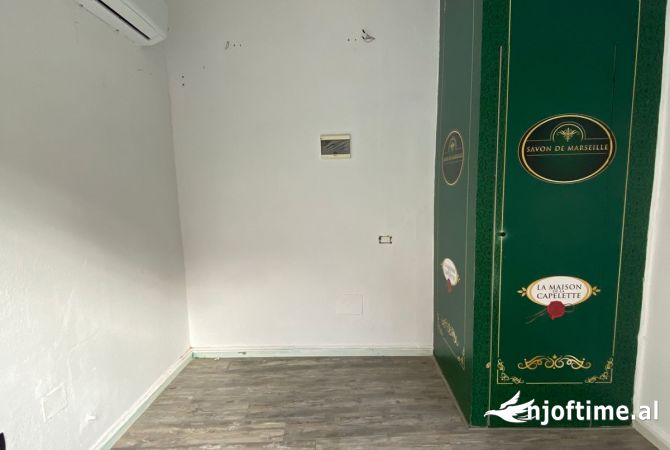 Ambient biznesi me qera 1+1 ne Tirane - 250 Euro