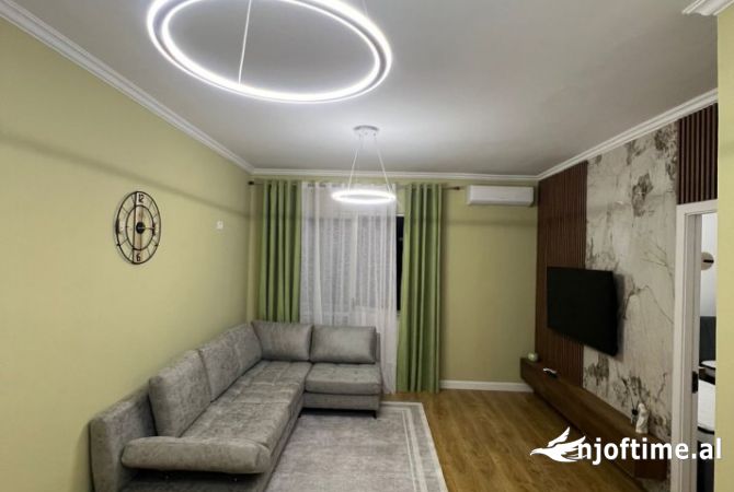 Shtepi ne shitje 2+1 ne Tirane - 126,000 Euro