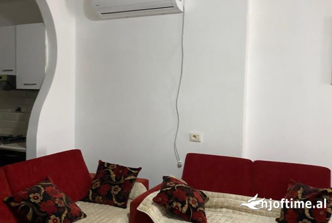 Shtepi me qera 2+1 ne Tirane - 400 Euro