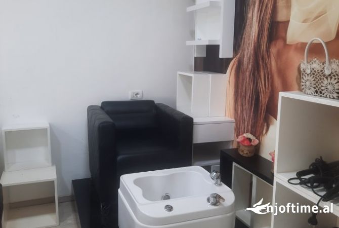 Ambient biznesi ne shitje 1+1 ne Tirane - 22,000 Euro