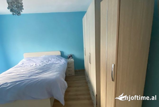 Shtepi me qera 1+1 ne Tirane - 430 Euro