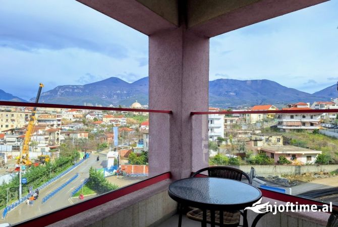 Shtepi me qera 2+1 ne Tirane - 550 Euro