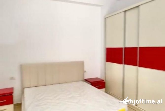 Shtepi ne shitje 1+1 ne Tirane - 65,000 Euro