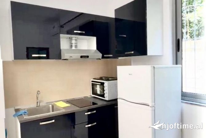 Shtepi ne shitje 1+1 ne Tirane - 65,000 Euro
