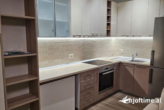 Shtepi me qera 1+1 ne Tirane - 550 Euro