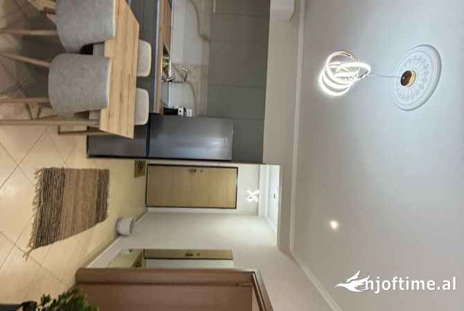 Shtepi me qera 1+1 ne Tirane - 550 Euro
