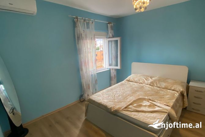 Shtepi me qera 1+1 ne Tirane - 430 Euro