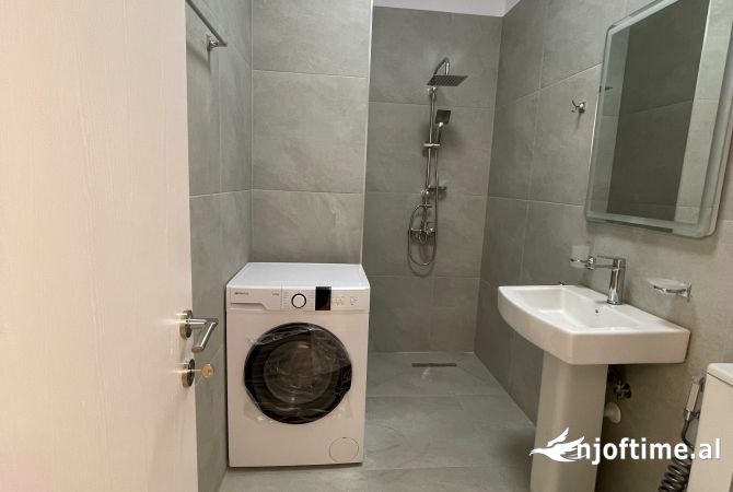 Shtepi ne shitje 2+1 ne Tirane - 150,000 Euro
