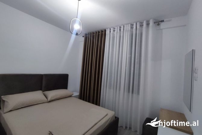 Shtepi me qera 1+1 ne Tirane - 400 Euro