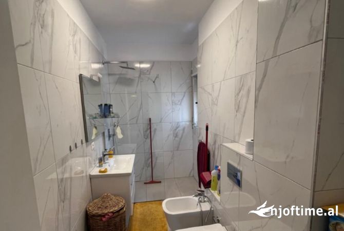 Shtepi ne shitje 2+1 ne Tirane - 198,000 Euro