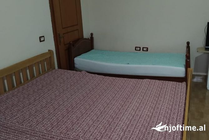 Shtepi me qera 1+1 ne Tirane - 300 Euro